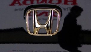 Honda+recalls+more+than+a+million+cars+over+battery+fires