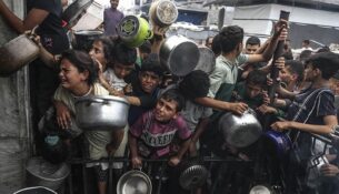 GAza-child-food-680b9e4db5173