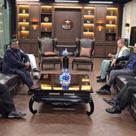 1770663934-053facd15c2afd05e8cd33fec9224008