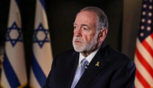 mike-huckabee-220226-01-1771777185